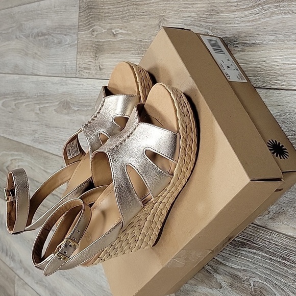UGG Shoes - UGG Size 8 Gold Careena Ankle-Strap Espadrille Platform Wedge Sandals NIB